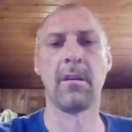 Молодой, симпатичный парень из Ульяновск, ищу девушку Молодой, симпатичный парень из Ульяновск, ищу девушку