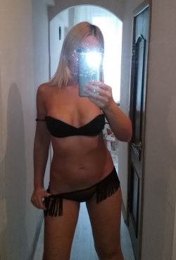 Блондинка, познакомлюсь с мужчиной для интима Блондинка, познакомлюсь с мужчиной для интима