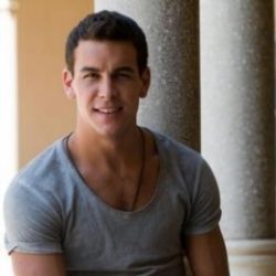 Парень из Ульяновск ищет девушку для приятных встреч. Парень из Ульяновск ищет девушку для приятных встреч.